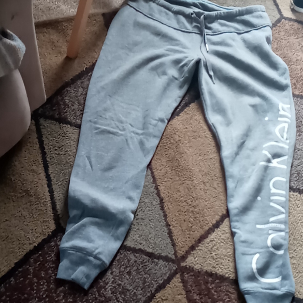 Sweat pants
